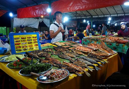 ตลาดกลางคืน Sinsuran Kota Kinabalu